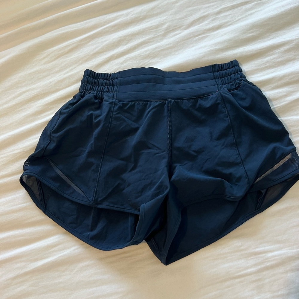 Lulu Lemon Hotty Hot Shorts Size 2